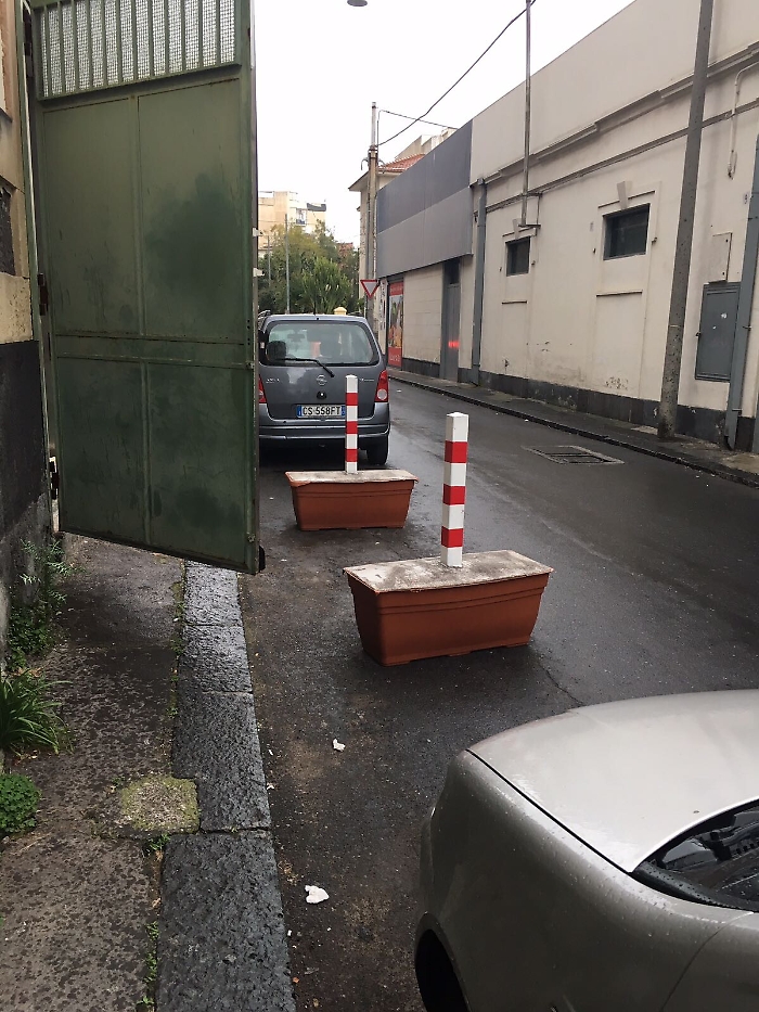 &laquo;Catania, quel ristorante occupa abusivamente un pezzo di strada&raquo;