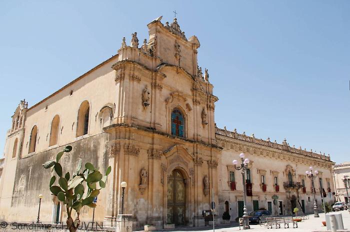 Scicli, Boschi visita l'ex Convento del Carmine