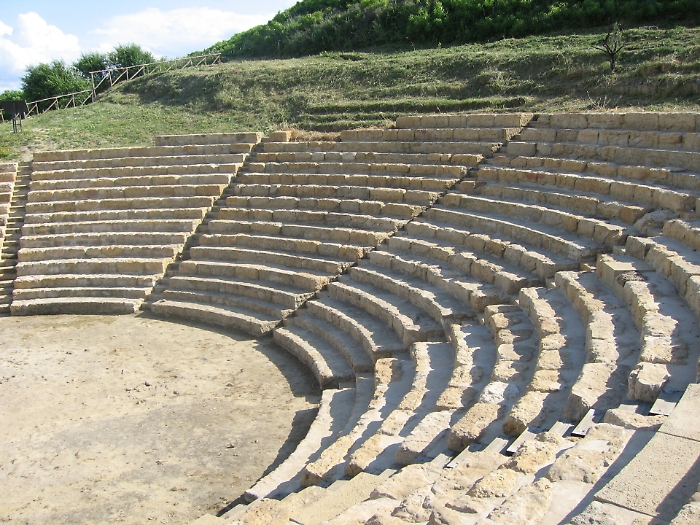 Anfiteatro di Sicilia, spettacoli a Morgantina e alla Villa del Casale