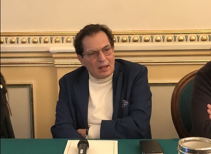 Crocetta all'attacco di Renzi e Faraone: &laquo;Il Pd? Partito medioevale con i cortigiani&raquo;