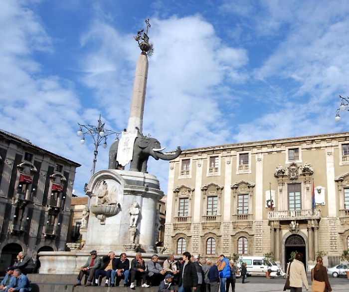 Gestione rifiuti,  Comune di Catania: &laquo;Cocina trasgred&igrave; principio rotazione&raquo;