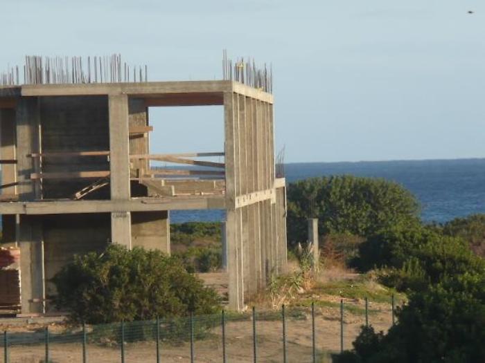 Abusivismo a Mondello, 21 condanne: tra loro anche dirigenti del Comune di Palermo