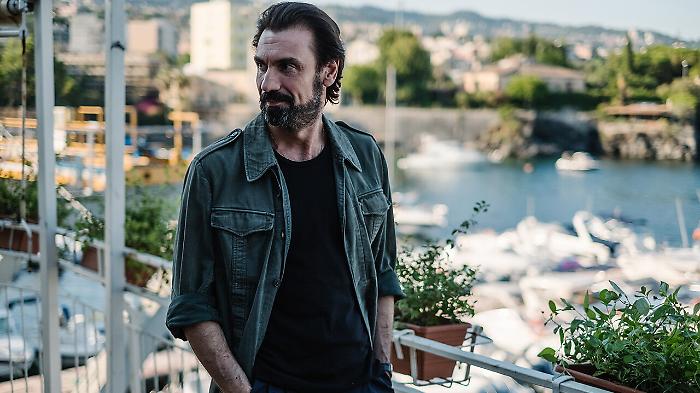 "Prima che la notte", il film tv che racconta gli ultimi due anni di Pippo Fava