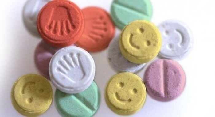 Palermo, sequestrata droga allo Zen 2, per la prima volta anche ecstasy