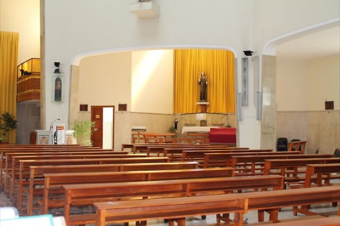 Palermo, cartello in chiesa avverte fedeli: &laquo;Attenzione ai borseggiatori&raquo;