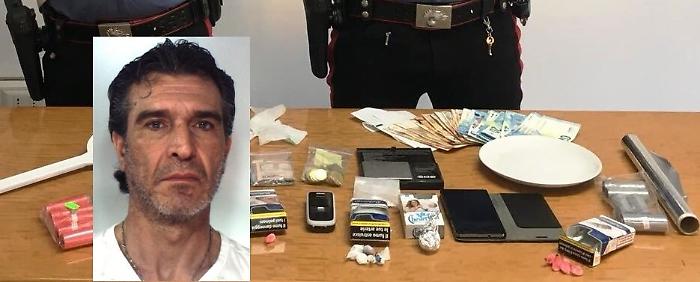 Scordia, preparava in casa la cocaina da smerciare: arrestato
