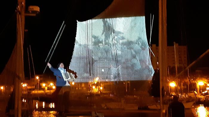 Arti, cultura e solidariet&agrave; in vela nel Mediterraneo: a Catania approda "C'est la Goutte d'eau"