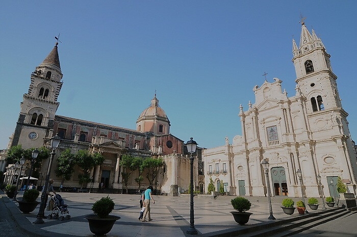 Crollo ponte Genova, campane a morto ad Acireale nel giorno funerali