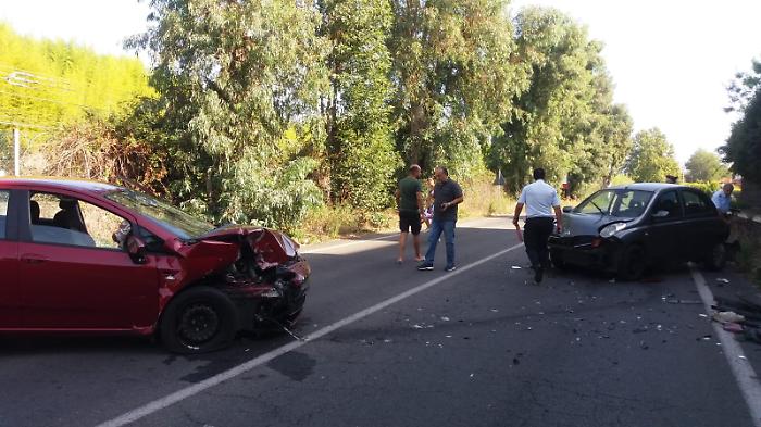 Incidente alle porte di Mascali, gravemente ferito un 26enne