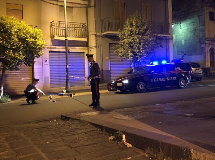 Sparatoria Francofonte, fermato responsabile: forse dissidi tra famiglie