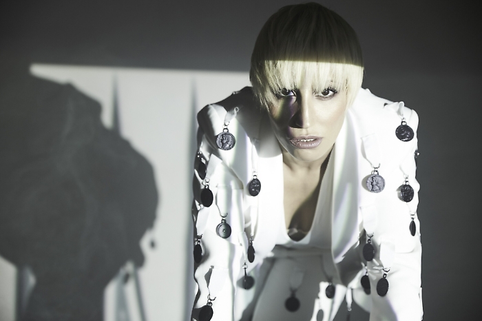 Malika Ayane, una voce che vola tra le note...