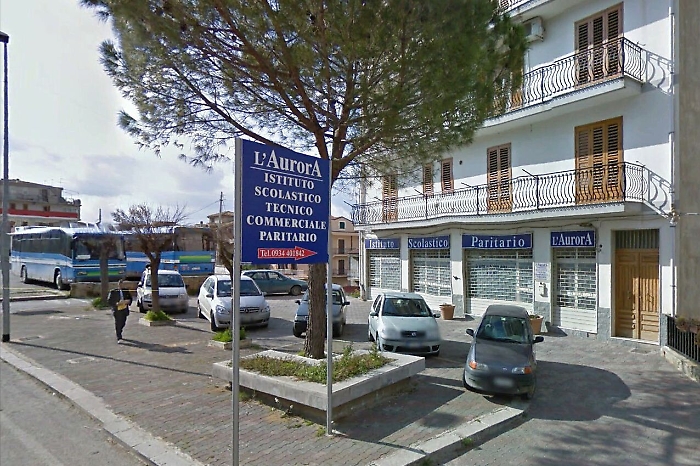 Scuola fantasma sfornava diplomati e ora a rischio finti studenti siciliani