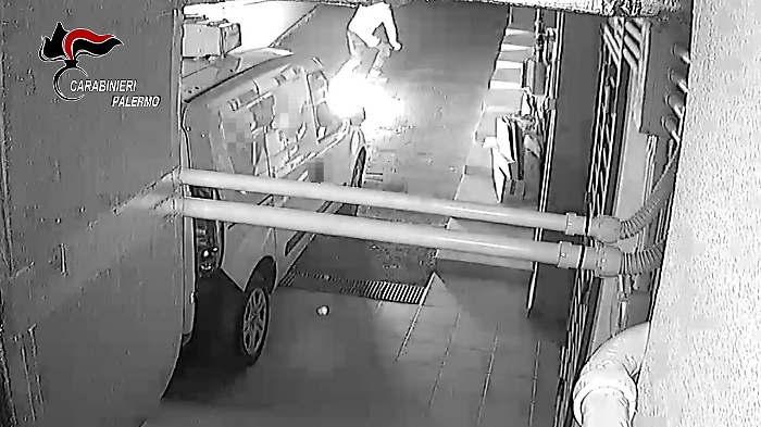 Le vittime del &laquo;pizzo&raquo; parlano, dieci arresti per estorsione nel Palermitano