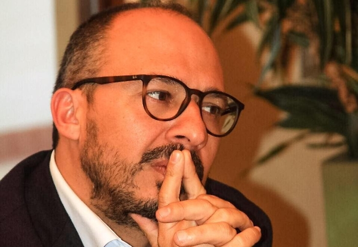 Primarie Pd, Faraone si candida: annuncio su Fb