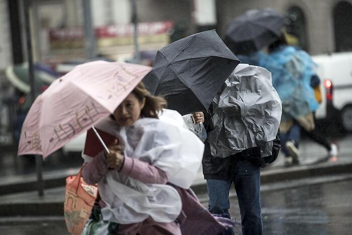 Pioggia, temporali e vento a macchia di leopardo in Sicilia