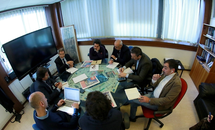 L'Isola ombelico del Mediterraneo.&laquo;Ma dobbiamo crederci tutti&raquo;