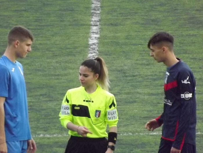 Giovane arbitro donna debutta domenica in Terza categoria