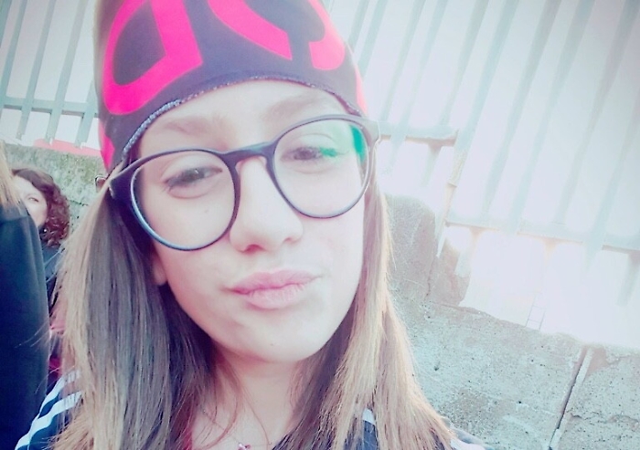 Gela, auto si ribalta muore studentessa