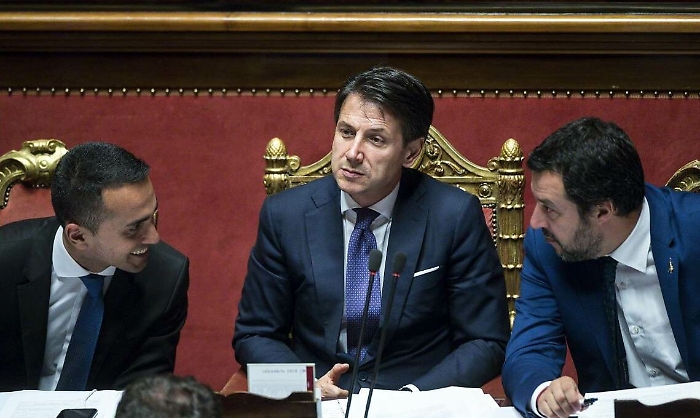 Crisi di Governo, Conte orientato a lasciareper "sfrattare" Salvini dal ministero dell'Interno
