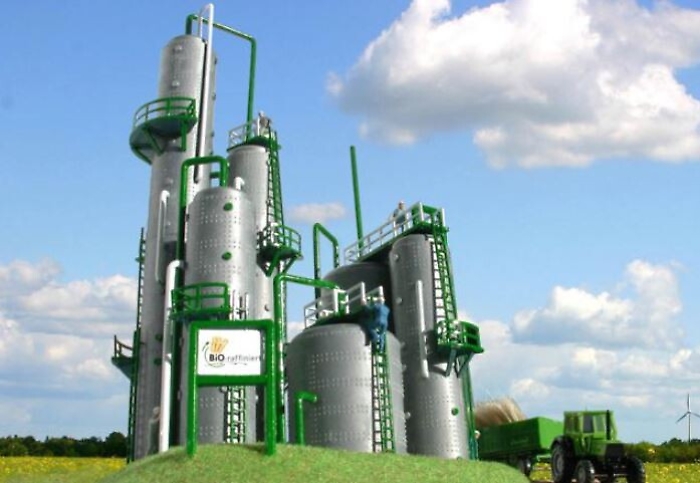 Gela, apre la raffineria  green dell'Eni adesso produrr&agrave; carburanti "green"  