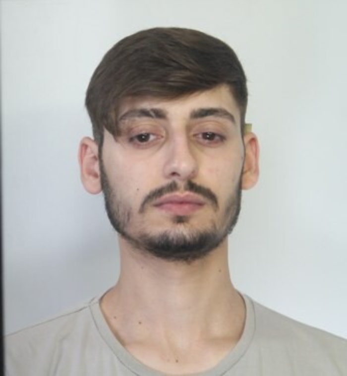 Catania, rapina, violenta e sequestra prostituta brasiliana: arrestato 22enne