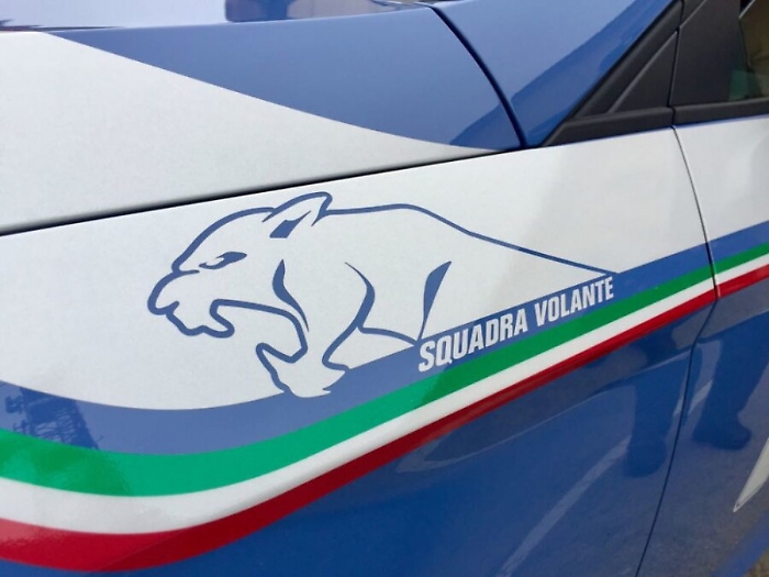 Catania: agenti sventano rapina, la mancata vittima ringrazia la polizia