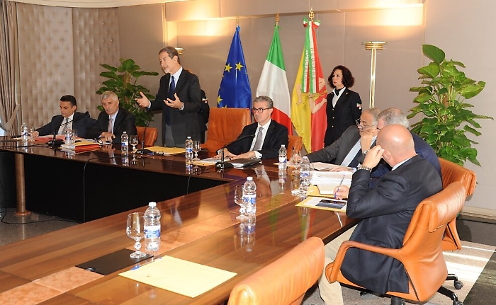 Musumeci incontra sindaci delle Isole minori: al via piano di sviluppo