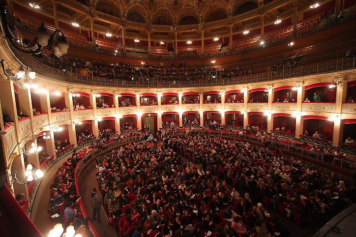 Teatro  Politeama Garibaldi