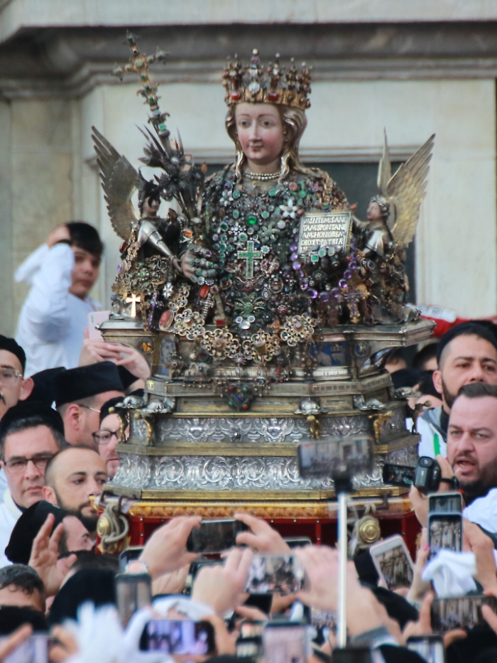 1580837649408_1618599767877-1