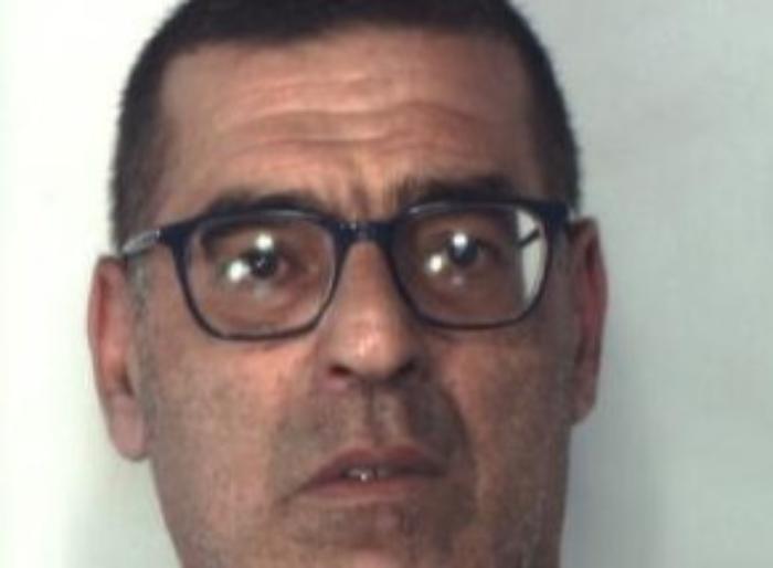 Catania, "Devo riparare i citofoni" ma era una truffa: arrestato falso tecnico