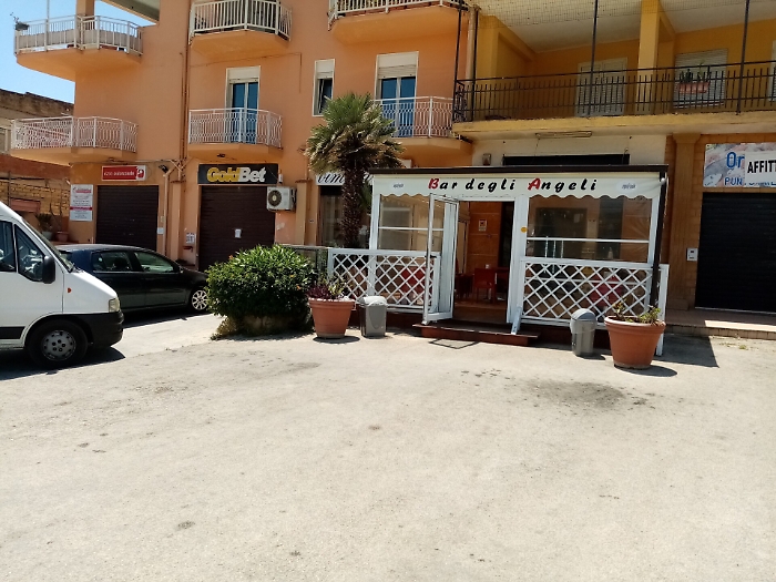 Coronavirus, 8 consiglieri di opposizione chiedono al sindaco Firetto lo sgravio Tari per i commercianti 