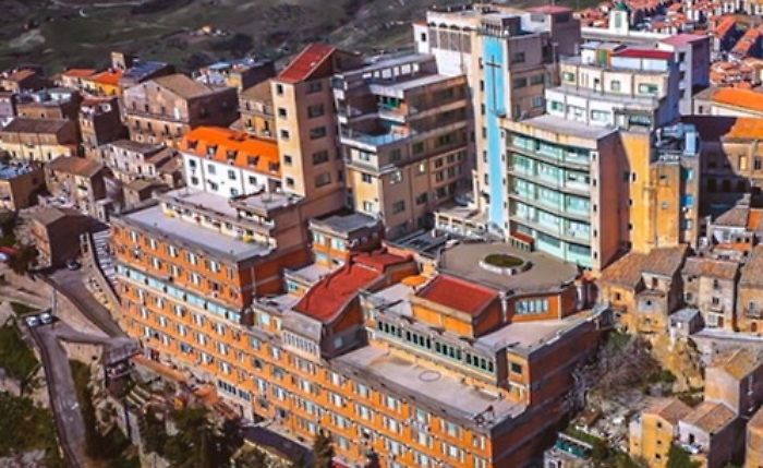 Covid, Oasi di Troina &egrave; ormai ex focolaio: si va verso contagio "zero"