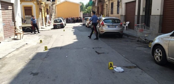 Palermo, lite e sparatoria tra famiglie per un incidente stradale: tre arresti