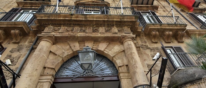 "Dipendenti Regione inutili", Cisal: &laquo;Siamo pronti a querelare Musumeci&raquo;