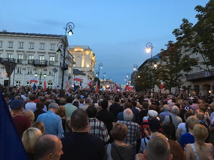 Polonia, via tasse a occupati under 26