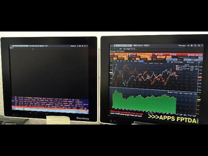 Spread Btp apre in rialzo a 138,7 punti