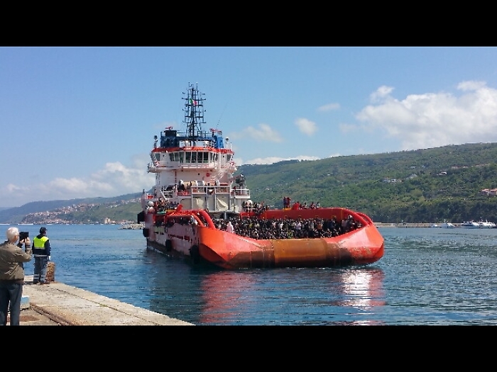 Giunta a Vibo nave con 1600 a bordo