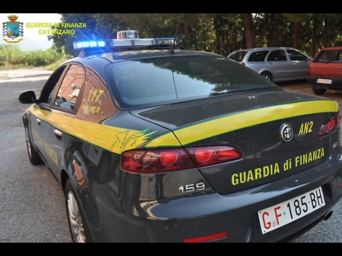 Sequestro ipermercato e ex zuccherificio