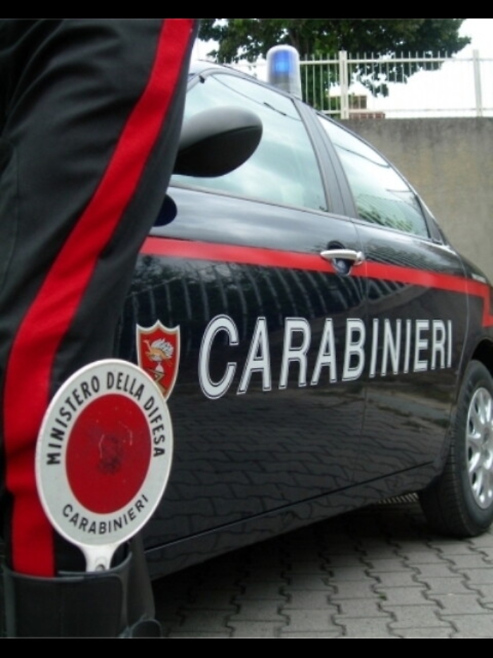 Rapina in gioielleria Pescara, 70 rolex