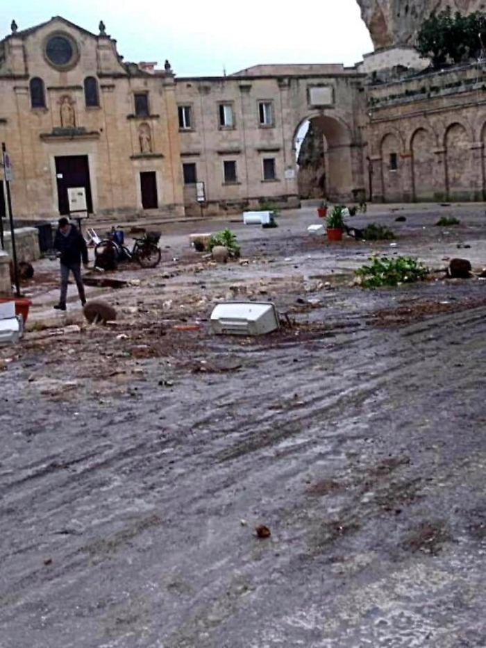 "Domani a Matera massima prudenza"