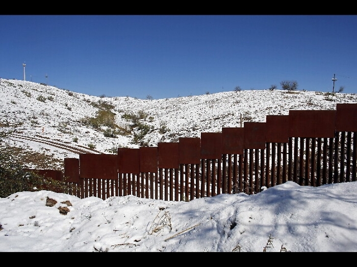 Usa, Camera dice no a emergenza per muro