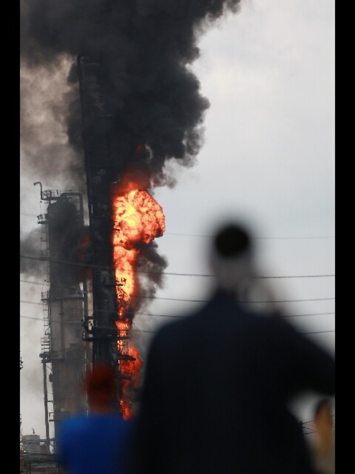 Esplosione in raffineria in Texas