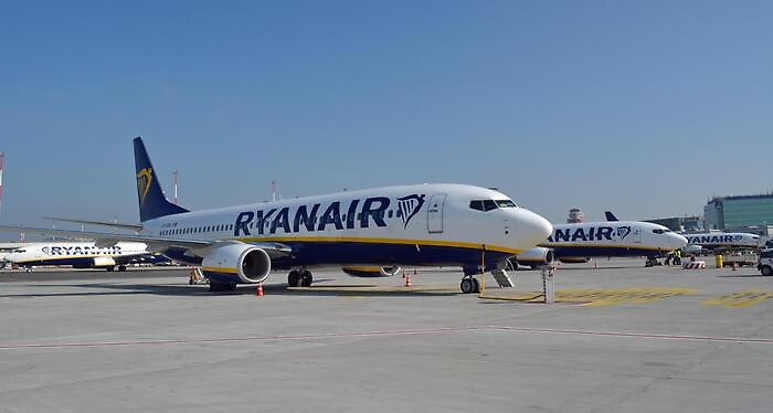 Malata "lasciata a terra da Ryanair"