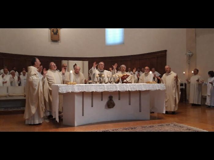 Festeggiati i 100 anni di don Probo