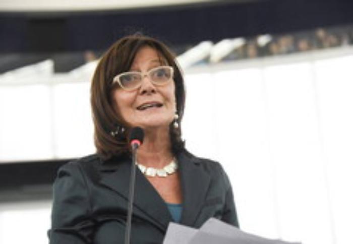 Governo: Toia (Pd), chiediamo a Juncker dimissioni Oettinger