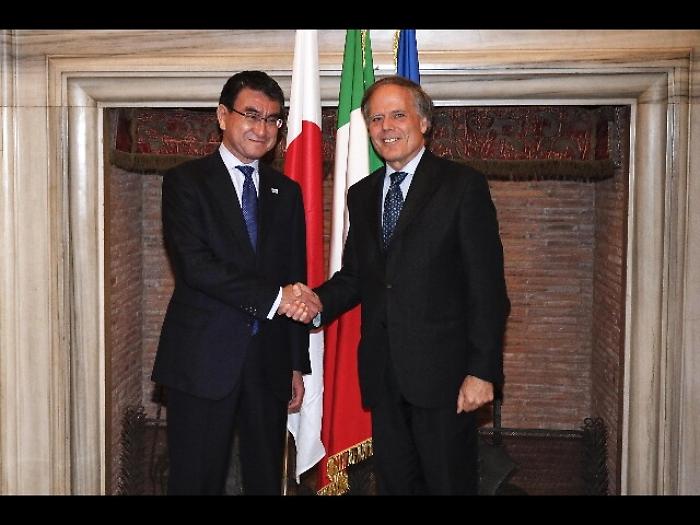 Ministro Moavero in visita a Tokyo