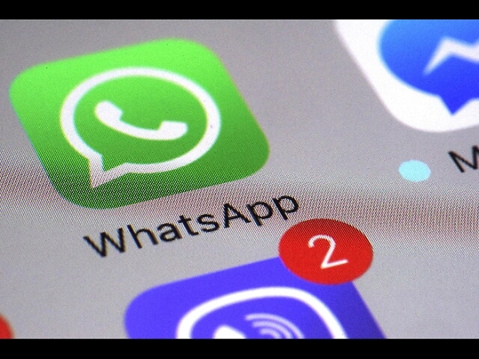 Foto hot liceali finite su WhatsApp