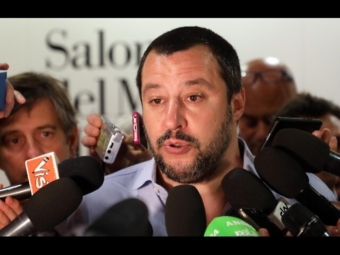 Salvini,c.destra-M5S o voto entro estate