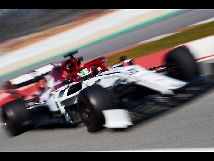 F1: Giovinazzi davanti a met&agrave; test