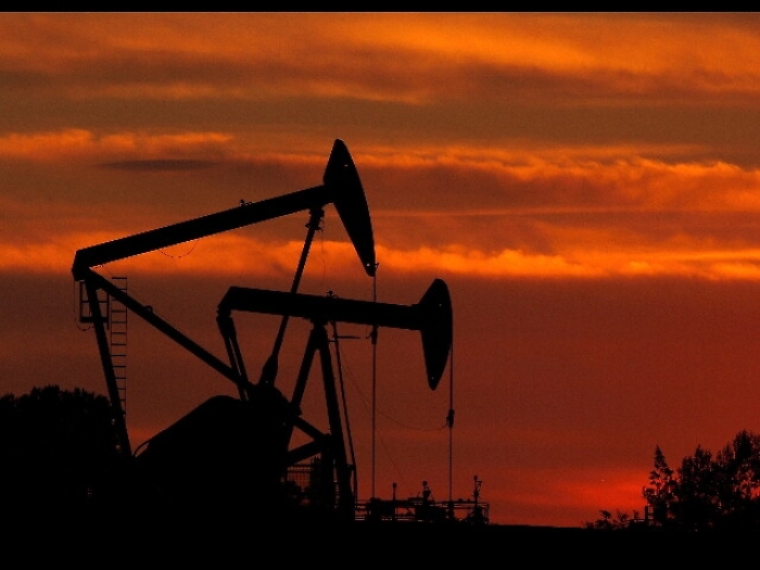 Petrolio: chiude in calo a Ny, 43,32 dlr